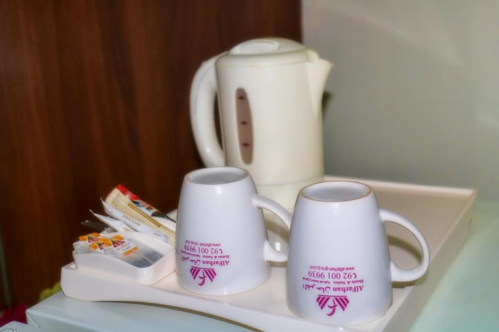 Al Farhan Hotel Suites (Exit 15) Image 27