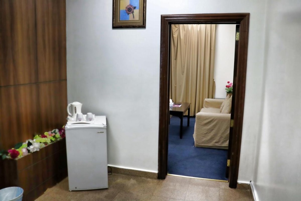 Al Farhan Hotel Suites (Exit 15) Image 28