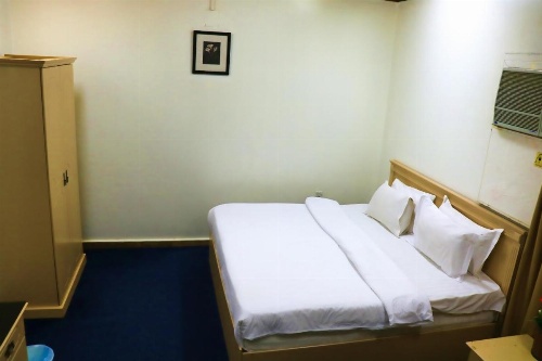 Al Farhan Hotel Suites (Exit 15) image 31