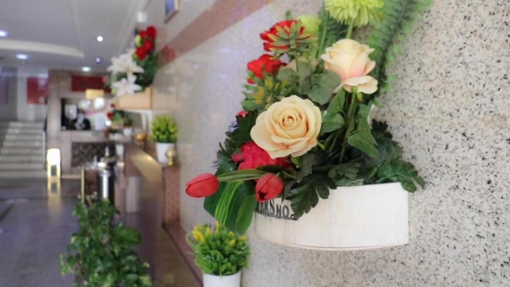 Al Farhan Hotel Suites (Exit 15)